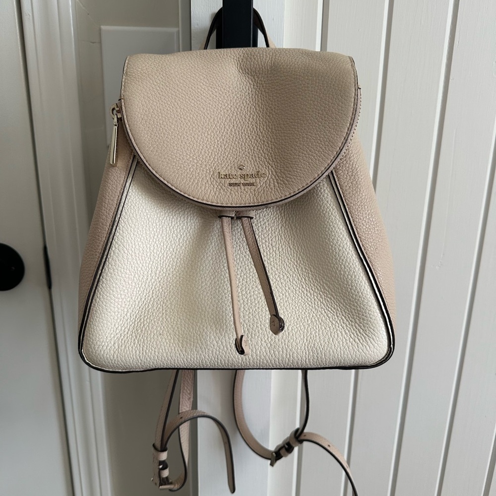 Kate Spade Beige and White Leather Backpack